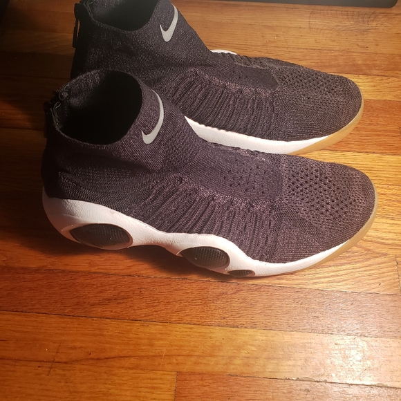 Nike main image 6